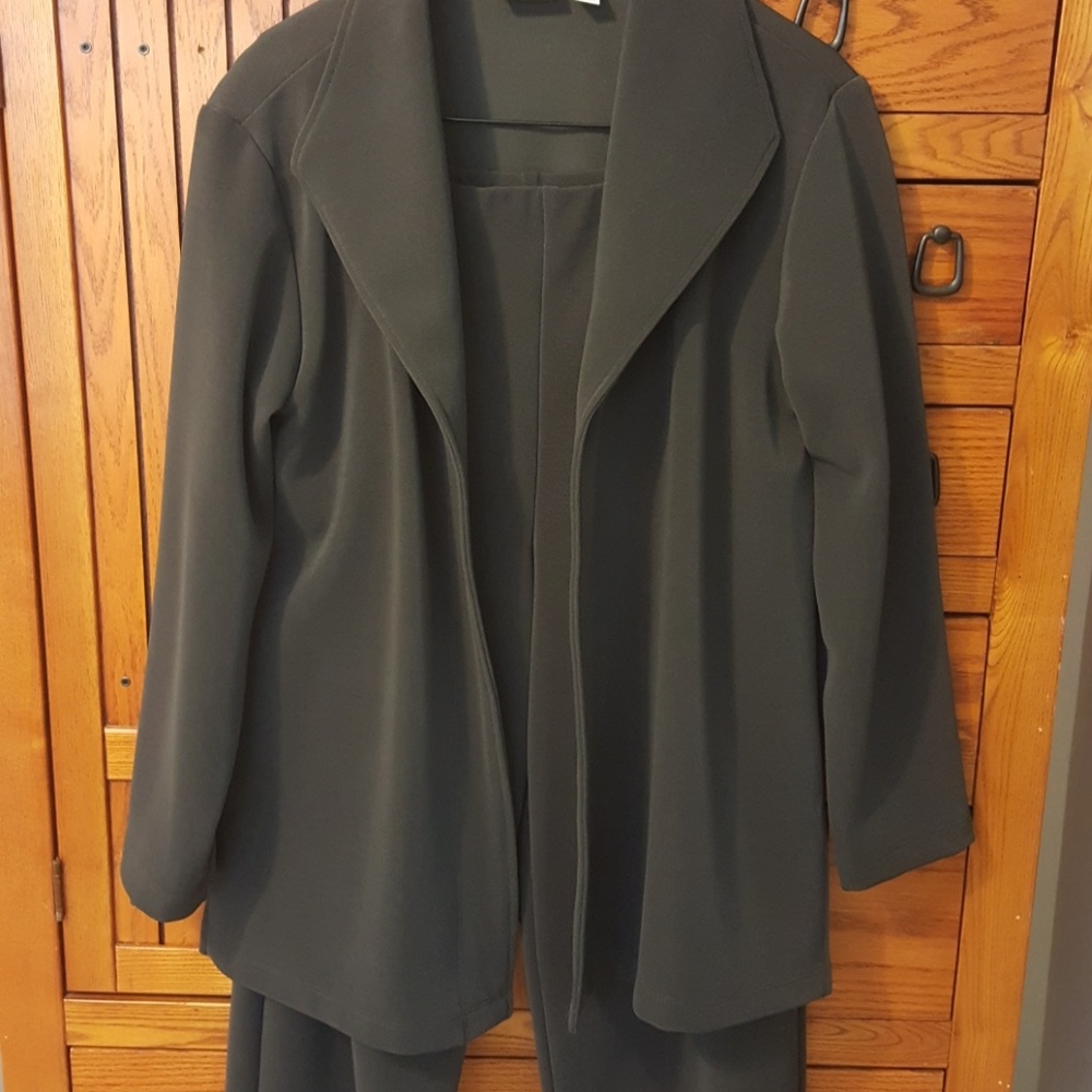 Chico's jacket and pant suit